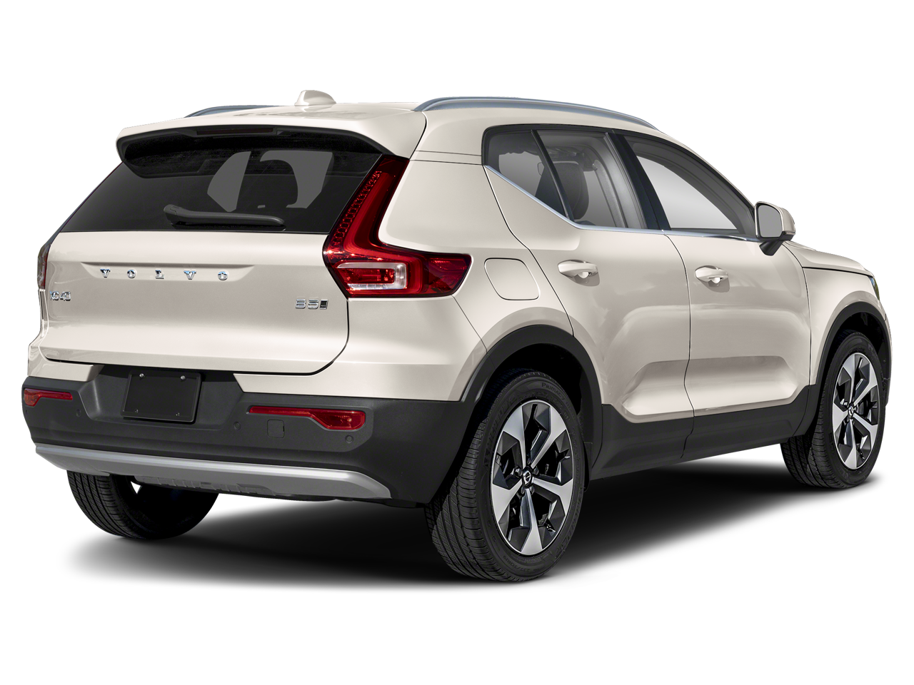 2026 Volvo XC40 AWD Core photo 3