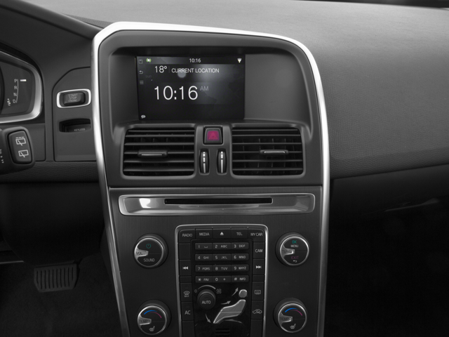 2016 Volvo XC60 T6 Drive-E Platinum