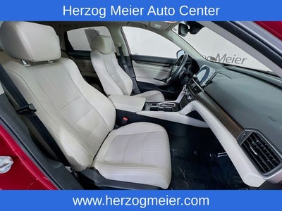 2019 Honda Accord Touring 2.0T