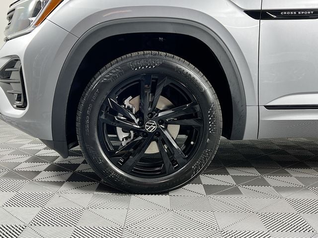 2026 Volkswagen Atlas Cross Sport 2.0T SEL R-Line Black