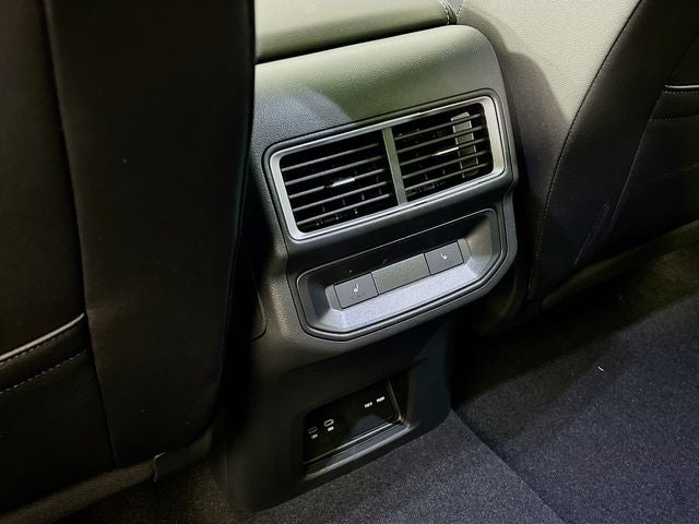 2025 Volkswagen Atlas Cross Sport 2.0T SEL R-Line Black