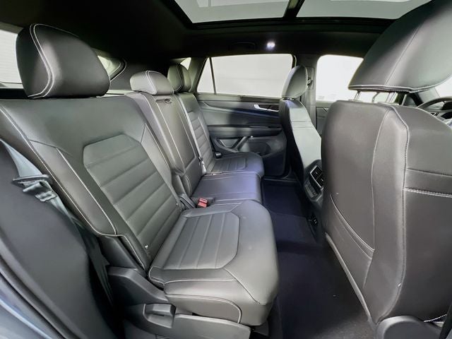 2025 Volkswagen Atlas Cross Sport 2.0T SEL R-Line Black