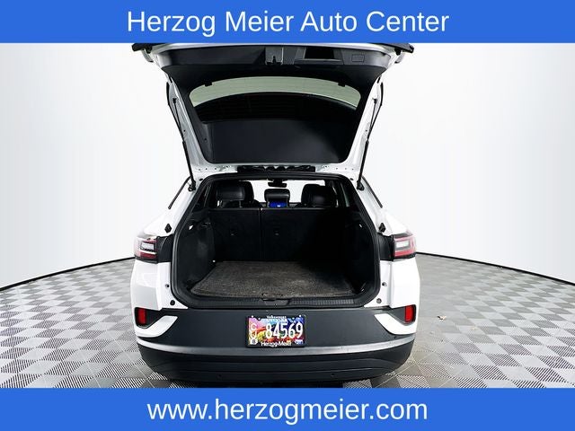 2023 Volkswagen ID.4 Pro