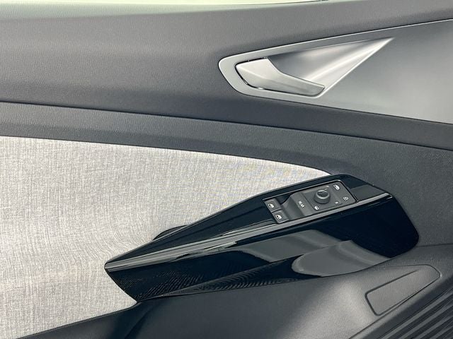 2025 Volkswagen ID.4 Pro