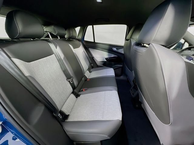 2025 Volkswagen ID.4 Pro