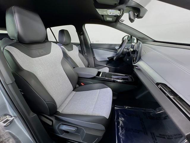 2025 Volkswagen ID.4 Pro