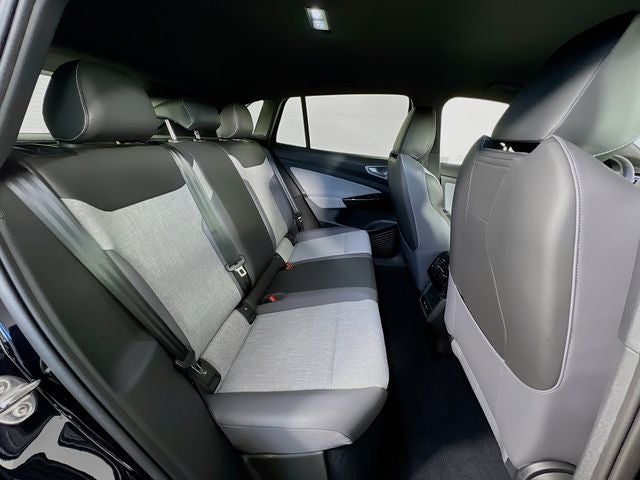 2025 Volkswagen ID.4 Pro