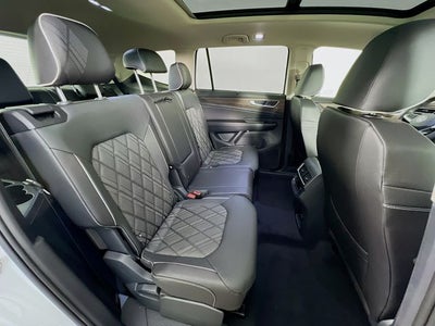 2025 Volkswagen Atlas 2.0T SEL Premium R-Line