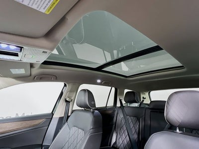 2025 Volkswagen Atlas 2.0T SEL Premium R-Line