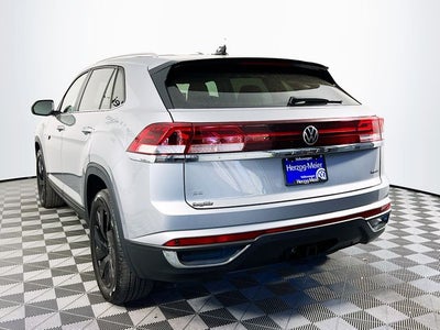2026 Volkswagen Atlas Cross Sport 2.0T SE w/Technology