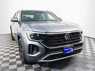 2025 Volkswagen Atlas Cross Sport 2.0T SE w/Technology