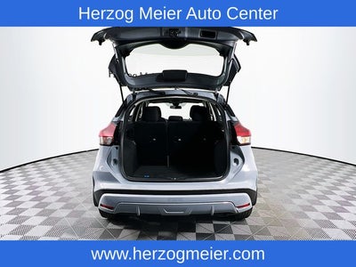 2024 Nissan Kicks SV