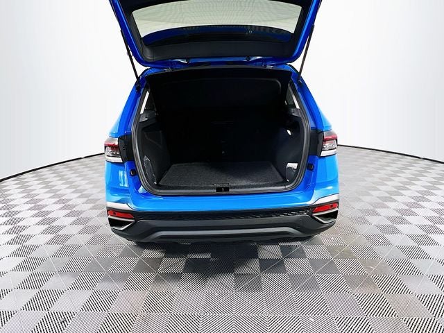 2025 Volkswagen Taos 1.5T SE Black