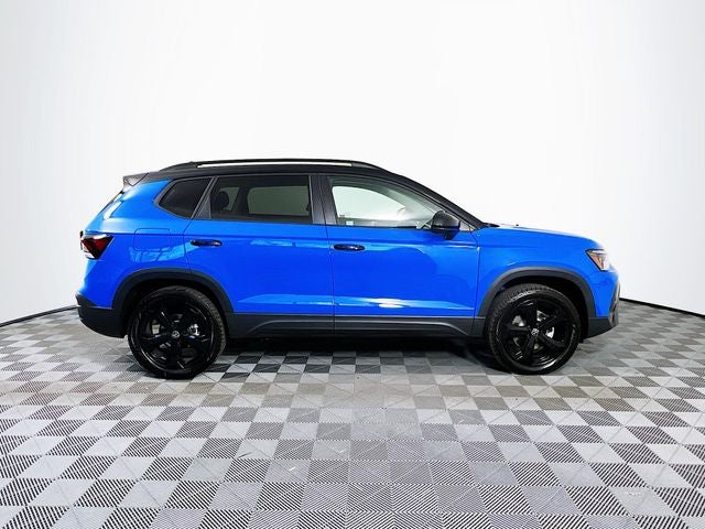 2025 Volkswagen Taos 1.5T SE Black