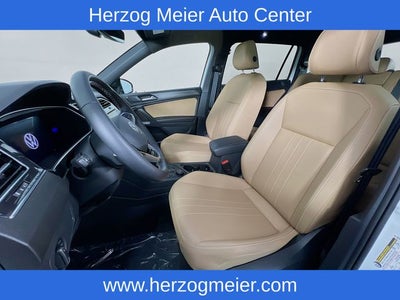 2023 Volkswagen Tiguan 2.0T SE R-Line Black