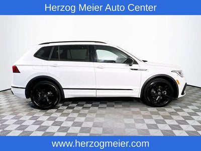2023 Volkswagen Tiguan 2.0T SE R-Line Black
