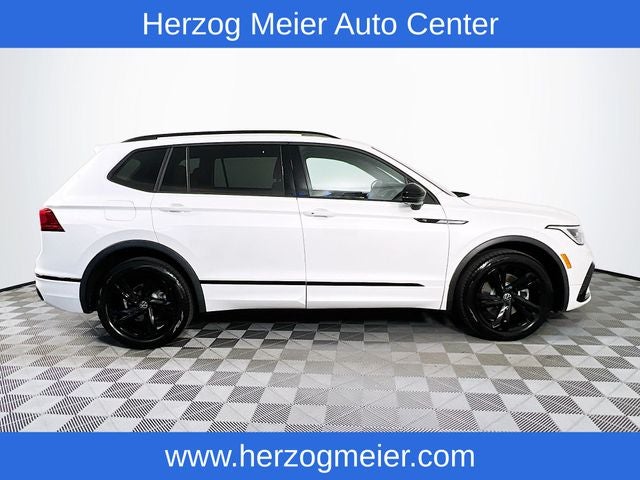 2023 Volkswagen Tiguan 2.0T SE R-Line Black