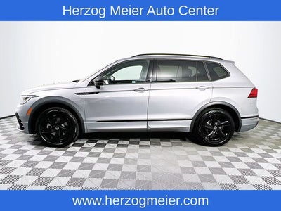 2024 Volkswagen Tiguan 2.0T SE R-Line Black