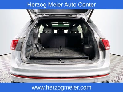 2024 Volkswagen Tiguan 2.0T SE R-Line Black