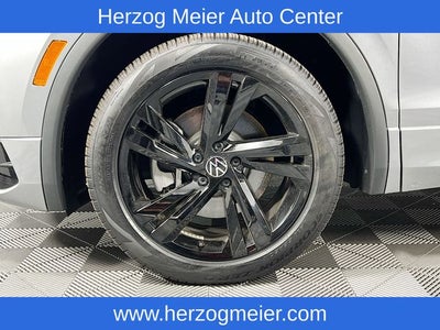 2024 Volkswagen Tiguan 2.0T SE R-Line Black