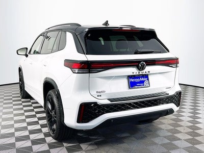 2026 Volkswagen Tiguan 2.0T SE R-Line Black