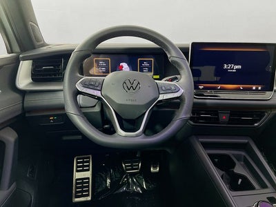 2025 Volkswagen Tiguan 2.0T SE R-Line Black
