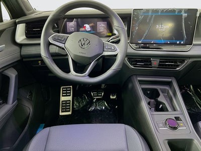 2026 Volkswagen Tiguan 2.0T SE R-Line Black