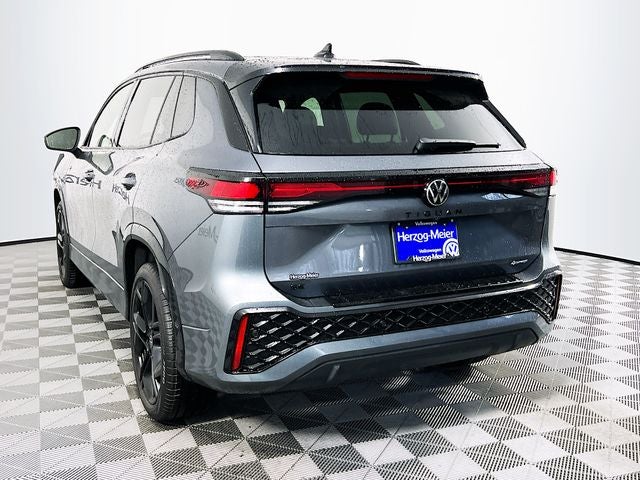 2026 Volkswagen Tiguan 2.0T SE R-Line Black