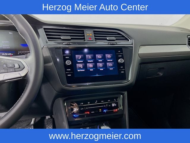 2024 Volkswagen Tiguan 2.0T SE