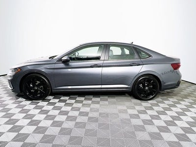 2025 Volkswagen Jetta 1.5T SE