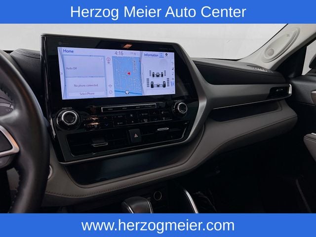 2021 Toyota Highlander Hybrid Platinum