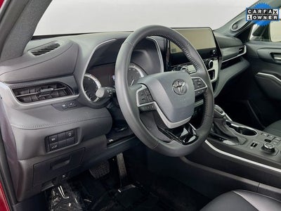 2024 Toyota Highlander XSE