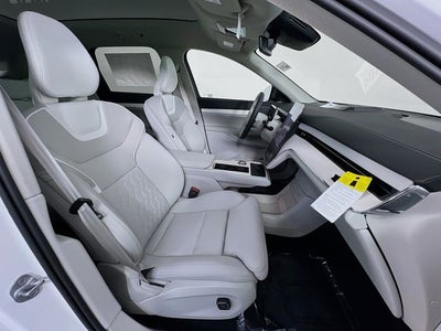 2025 Volvo EX90 Plus 7-Seater 7-Seater