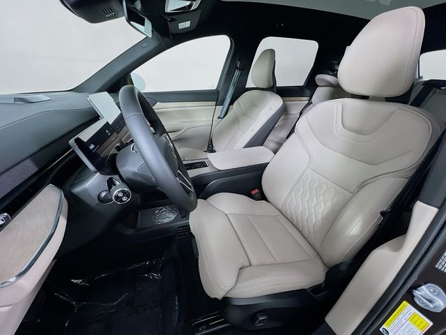 2025 Volvo EX90 Twin Motor Performance Ultra 7-Seater