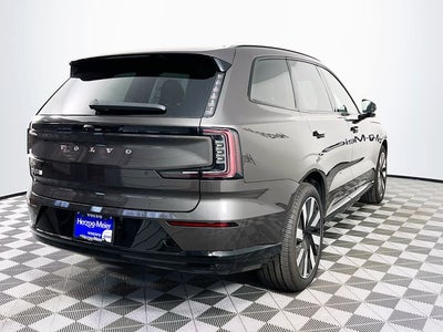 2025 Volvo EX90 Twin Motor Performance Ultra 7-Seater