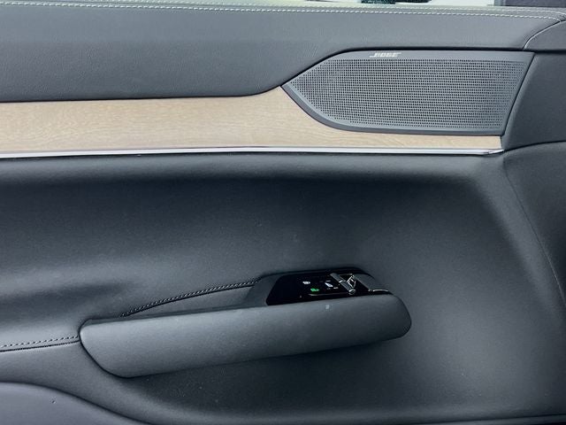 2025 Volvo EX90 Ultra 6-Seater 6-Seater