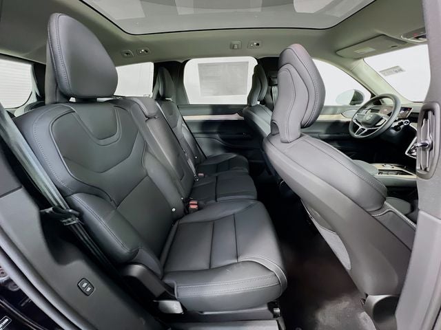 2025 Volvo EX90 Twin Motor Ultra 7-Seater