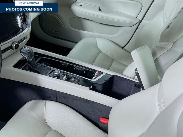 2021 Volvo S60 T5 Momentum