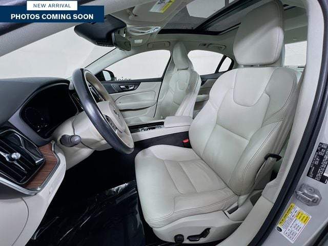 2021 Volvo S60 T5 Momentum