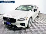 2021 Volvo S60 T5 Momentum