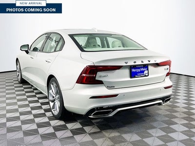 2021 Volvo S60 T5 Momentum