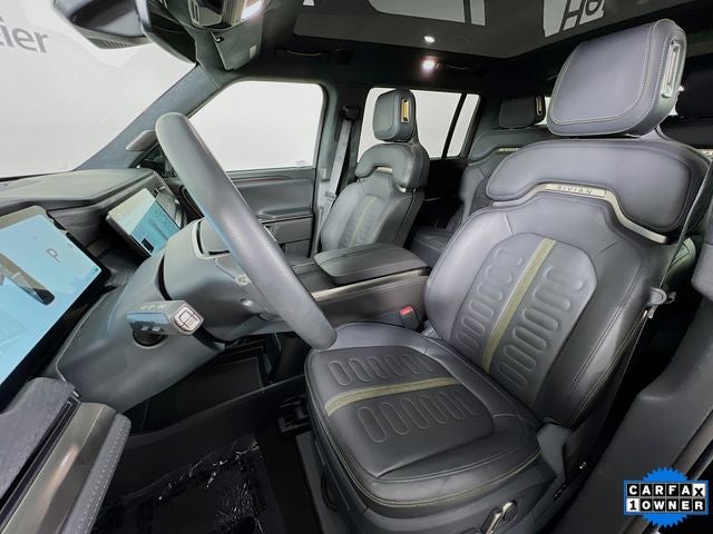 2023 Rivian R1S Adventure