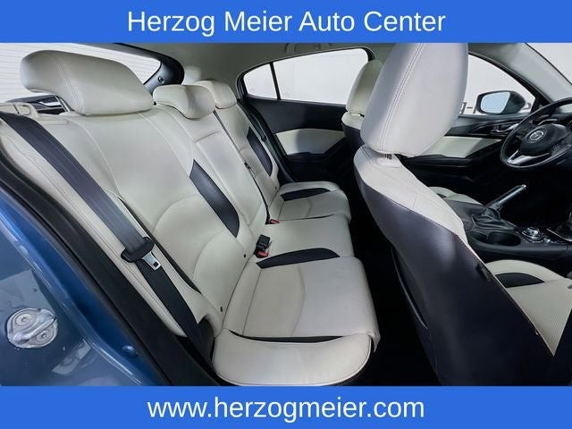 2016 Mazda Mazda3 s Grand Touring