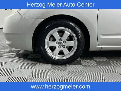 2004 Toyota Prius Base