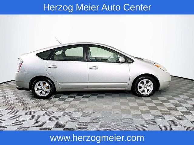 2004 Toyota Prius Base