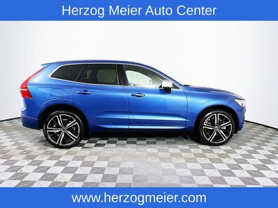 2019 Volvo XC60 Hybrid T8 R-Design