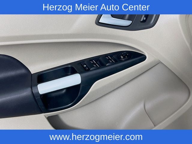 2016 Ford Transit Connect Titanium