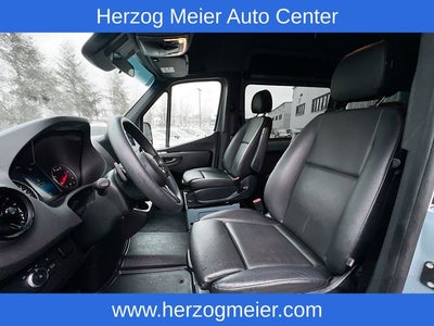 2023 Mercedes-Benz Sprinter 2500 Passenger 144 WB