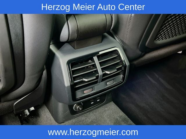 2020 Audi Q3 Premium Plus S line quattro