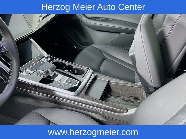 2025 Audi Q7 45 Premium Plus quattro